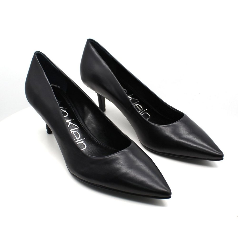 Calvin Klein Women's Danica Pointy Toe Pumps